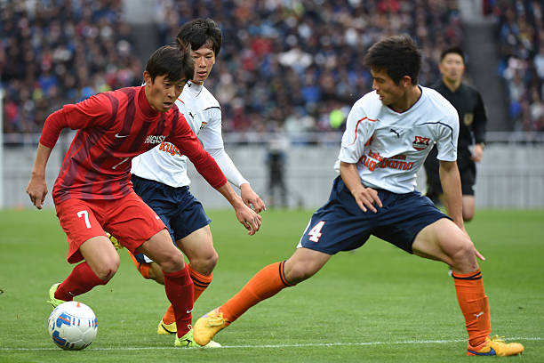 还以鲜明的 还以鲜明的